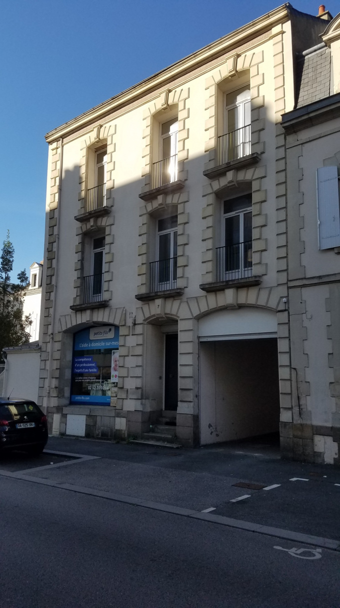 Location Immobilier Professionnel Bureaux La Roche-sur-Yon (85000)
